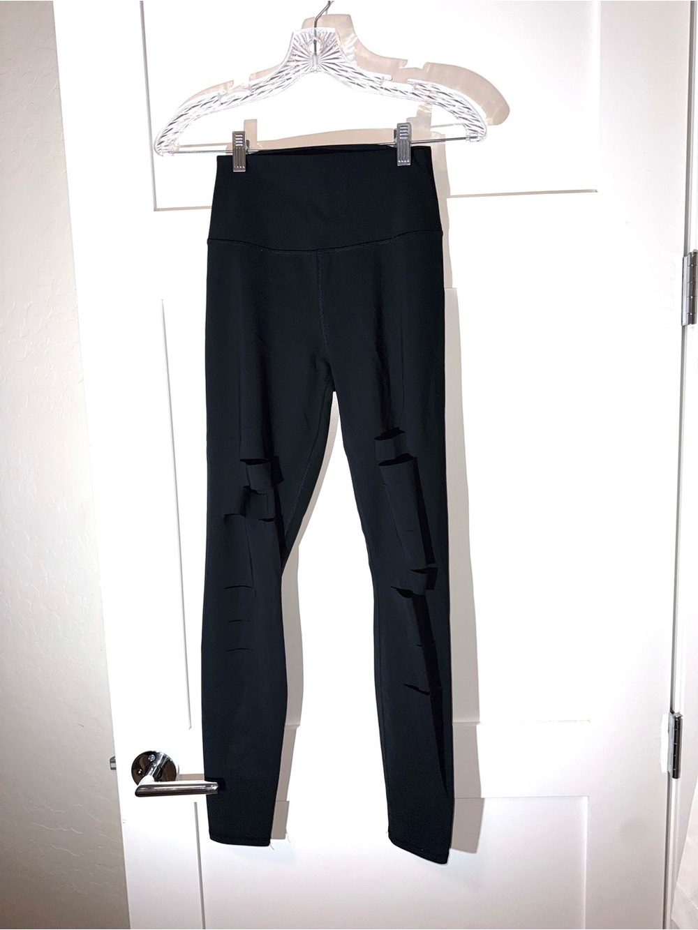 Alo Yoga Warrior Ripped Leggings